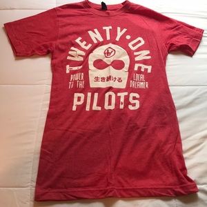 Red Twenty One Pilots T-shirt